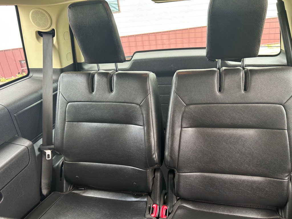 2018 Ford Flex Image 9