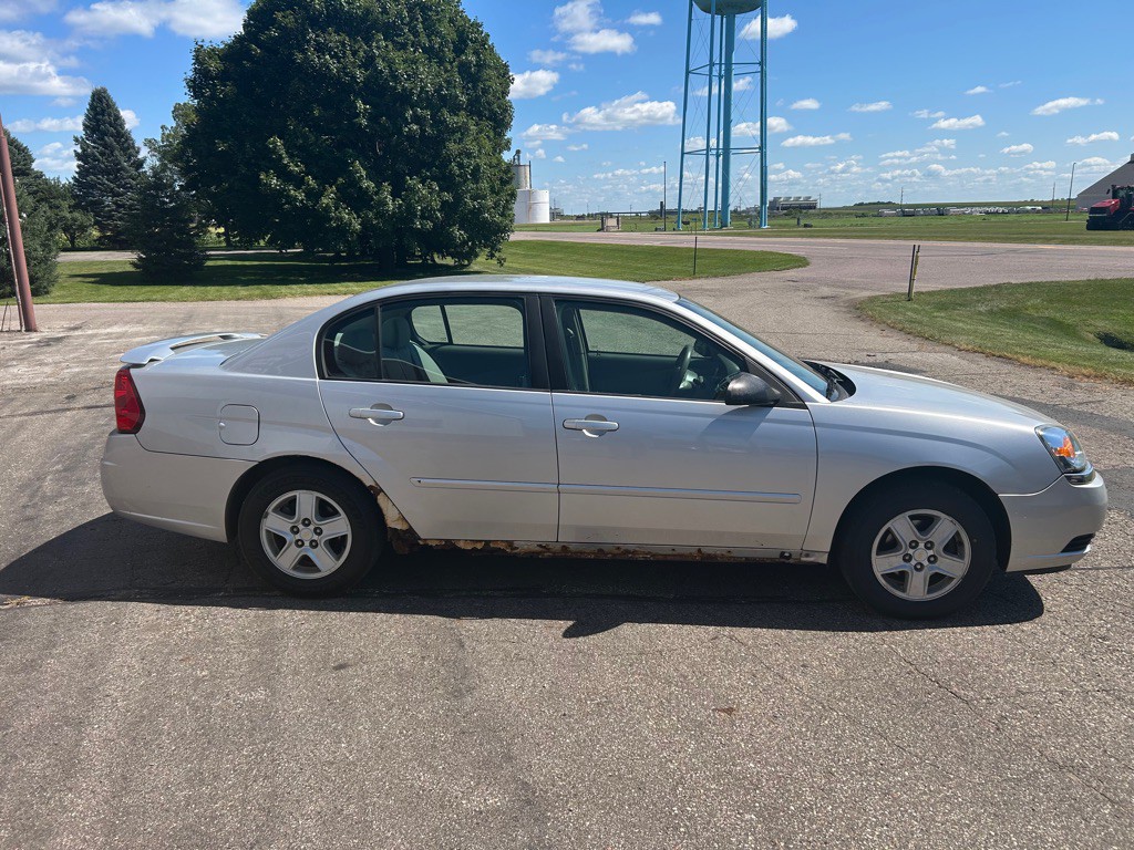 2005 Chevrolet Malibu Image 3