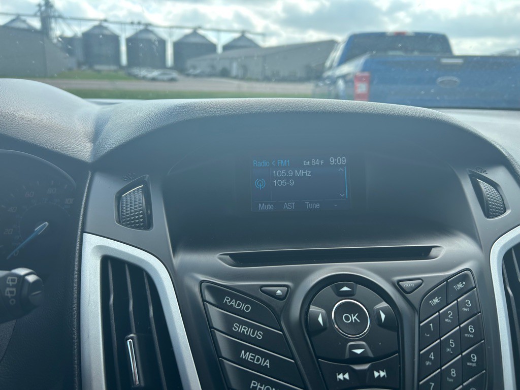 2014 Ford Focus Image 17