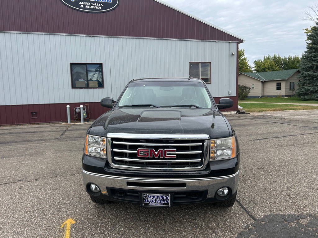 2013 GMC Sierra Image 2