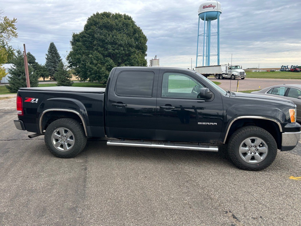 2013 GMC Sierra Image 3
