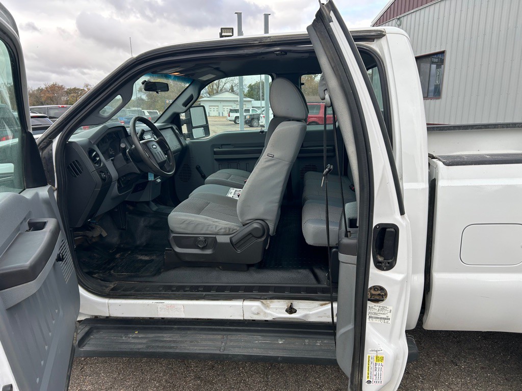 2016 Ford F-250 Image 11