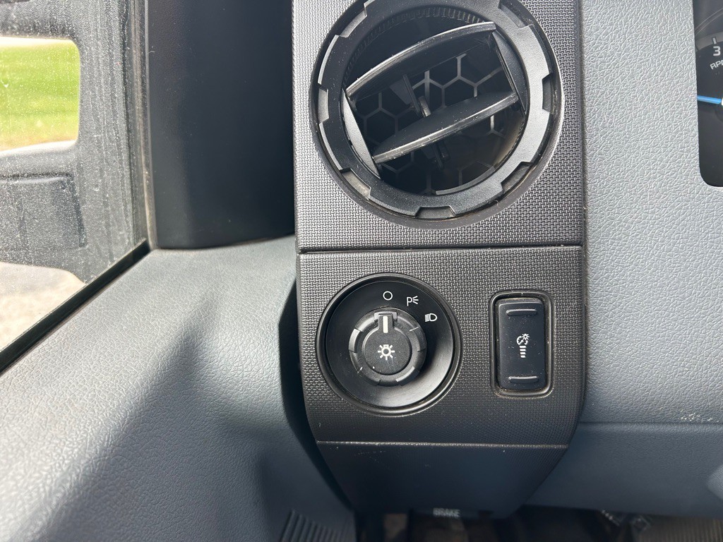 2016 Ford F-250 Image 15