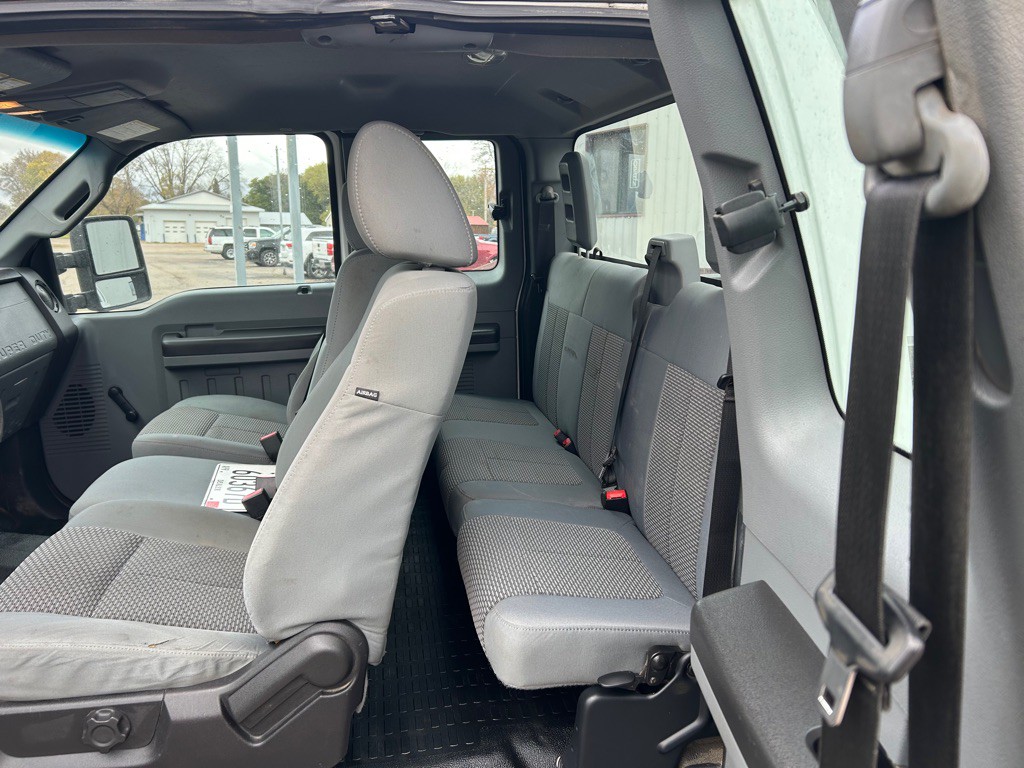 2016 Ford F-250 Image 9