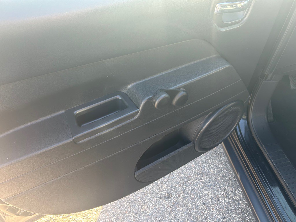 2014 Jeep Patriot Image 11