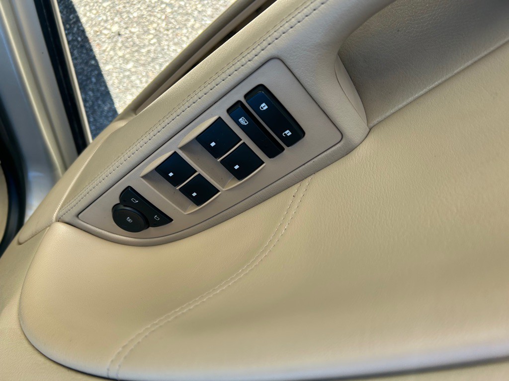 2007 Buick Lucerne Image 9