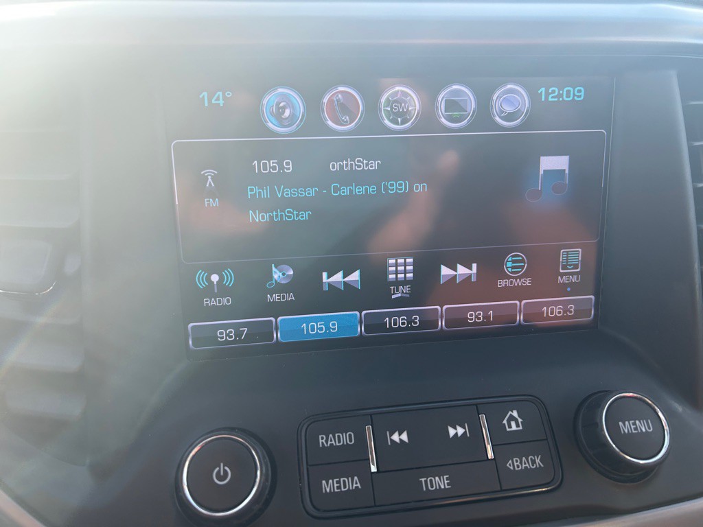 2017 GMC Acadia Image 19