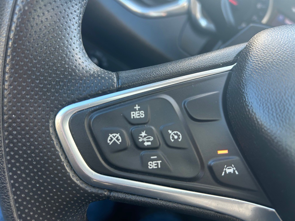 2020 Chevrolet Equinox Image 17