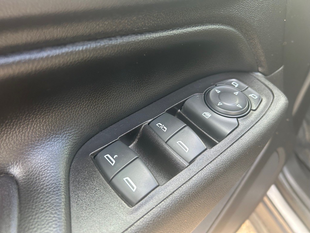 2019 Chevrolet Equinox Image 12