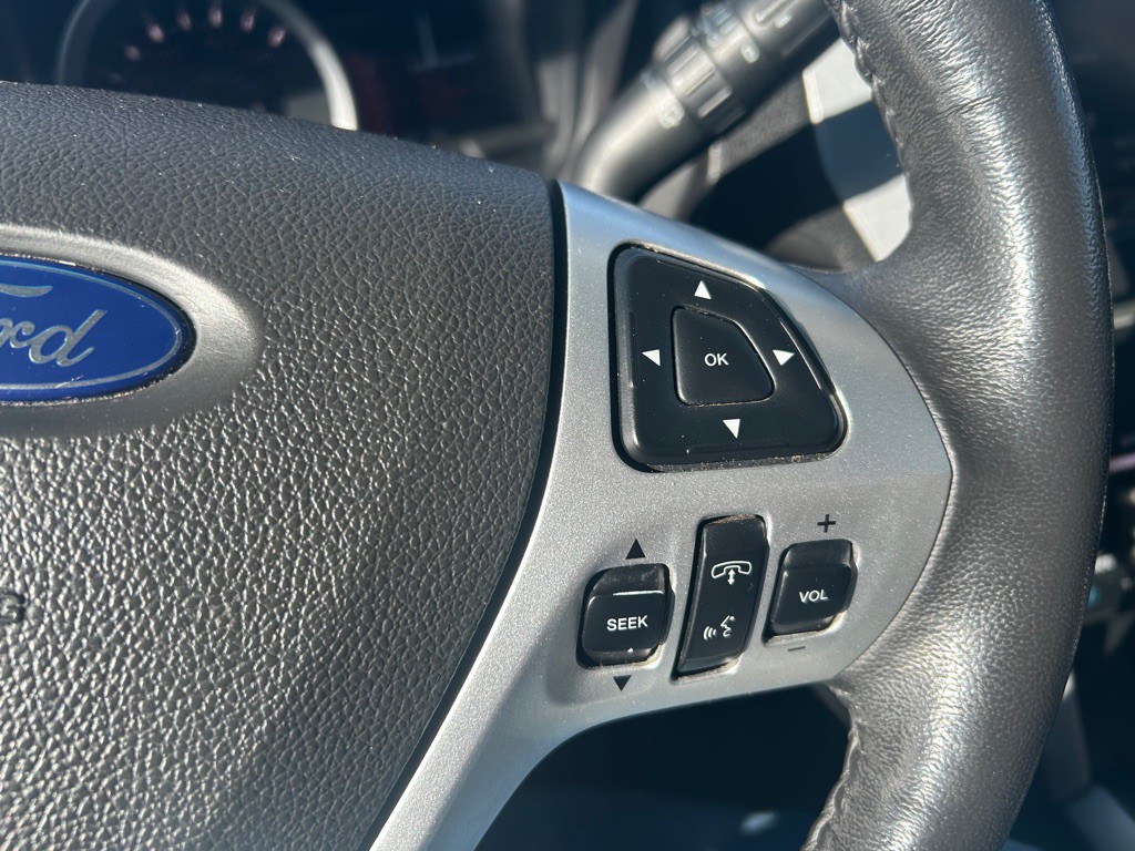 2012 Ford Explorer Image 17