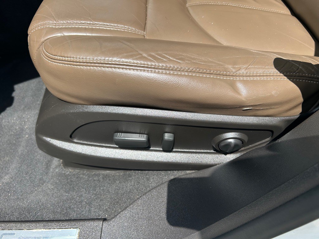 2017 GMC Acadia Image 15