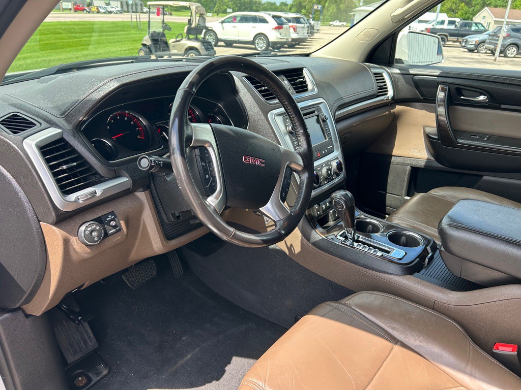 2017 GMC Acadia Image 16
