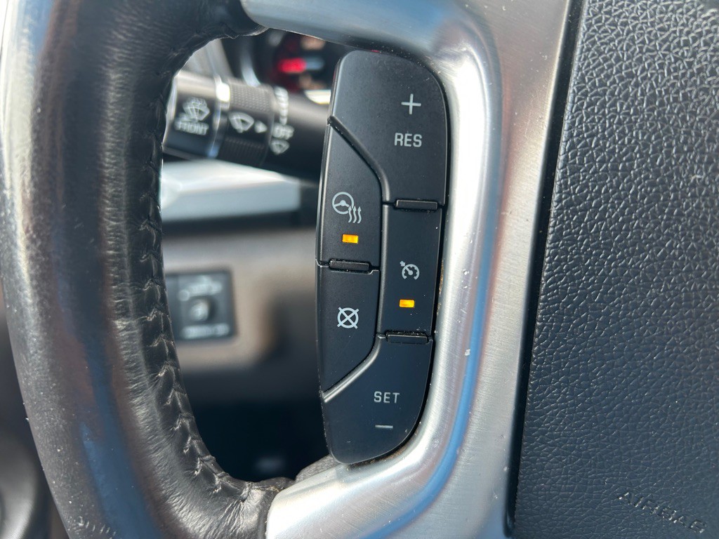 2017 GMC Acadia Image 18