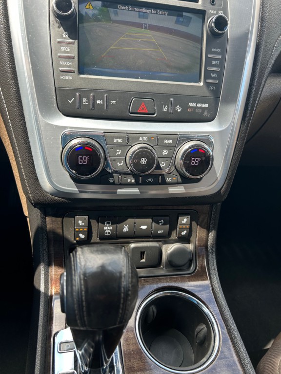 2017 GMC Acadia Image 23