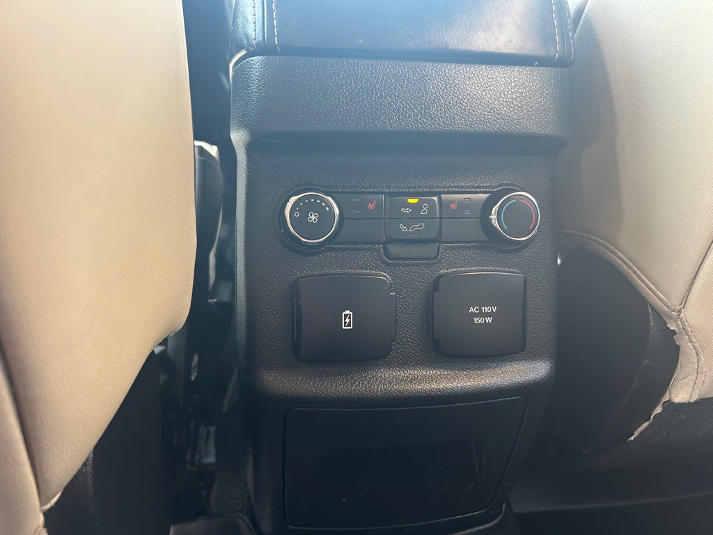 2018 Ford Explorer Image 9