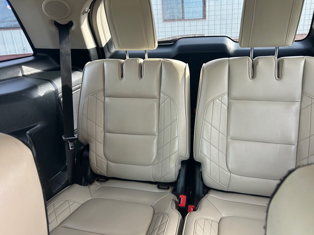 2018 Ford Explorer Image 10