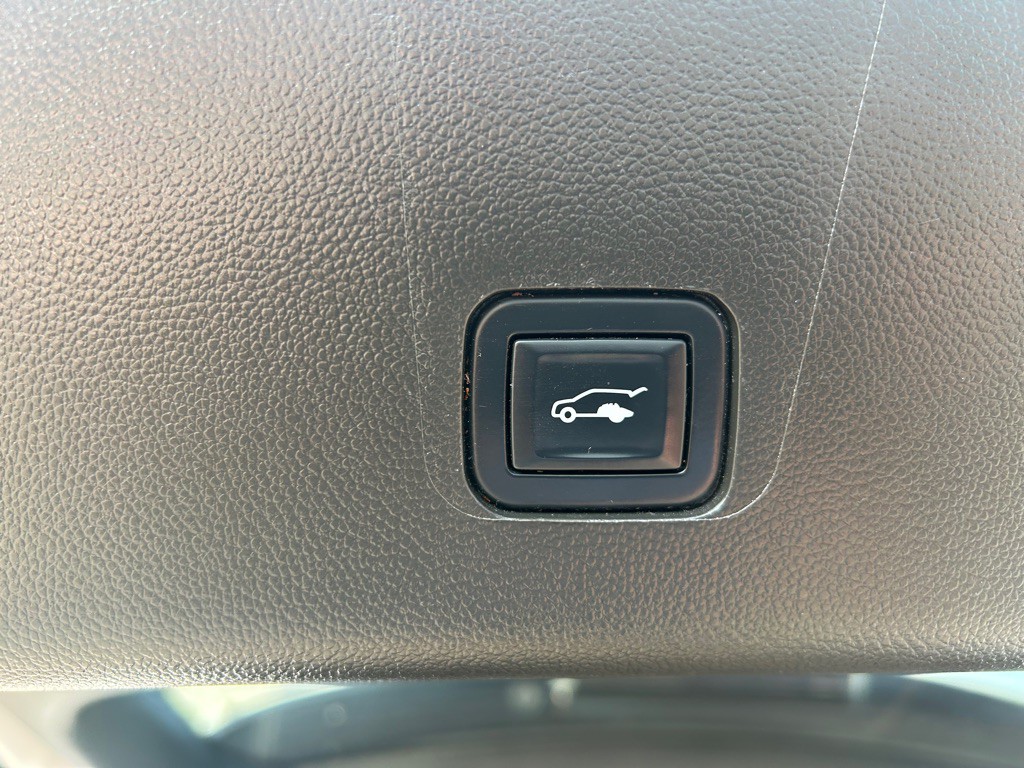 2022 Chevrolet Traverse Image 8