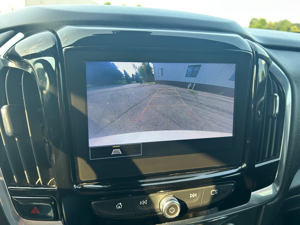 2022 Chevrolet Traverse Image 21
