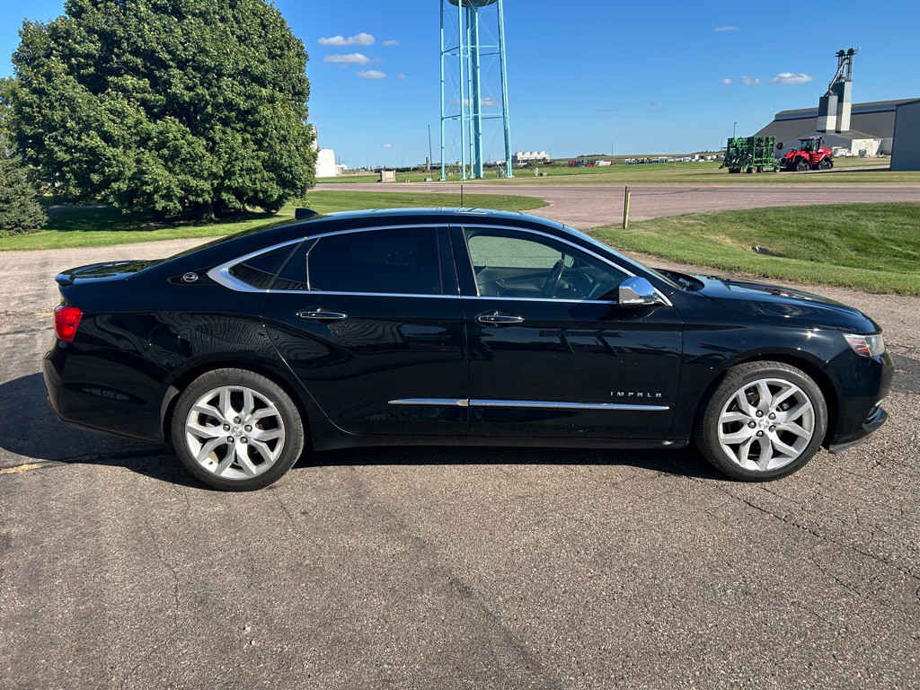 2014 Chevrolet Impala Image 3