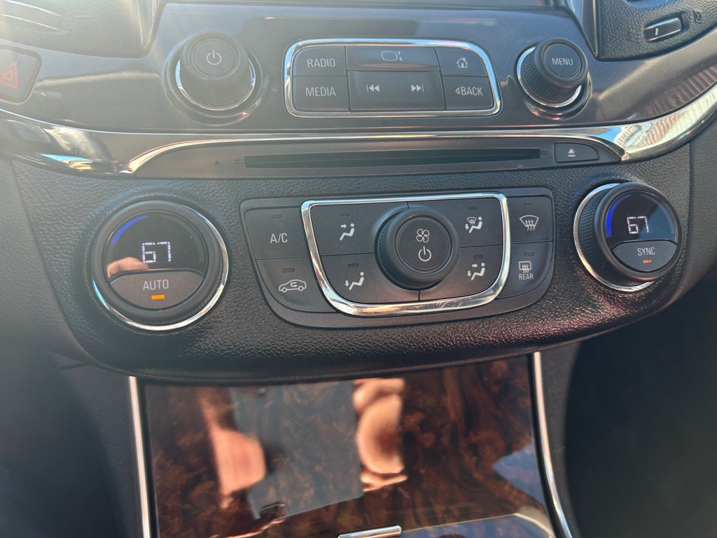 2014 Chevrolet Impala Image 15