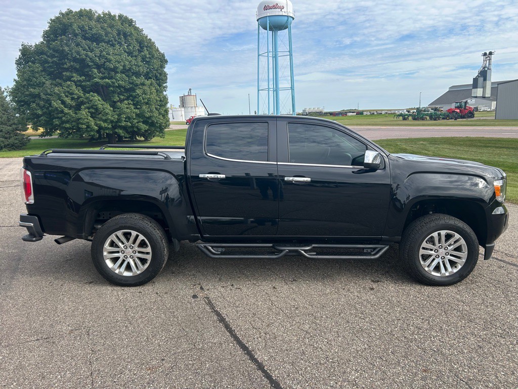 2018 GMC Canyon Image 3