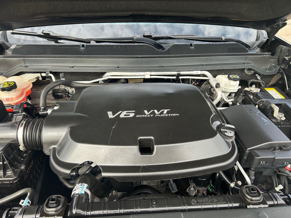 2018 GMC Canyon Image 8