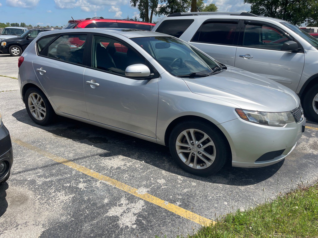 2011 Kia Forte Image 1