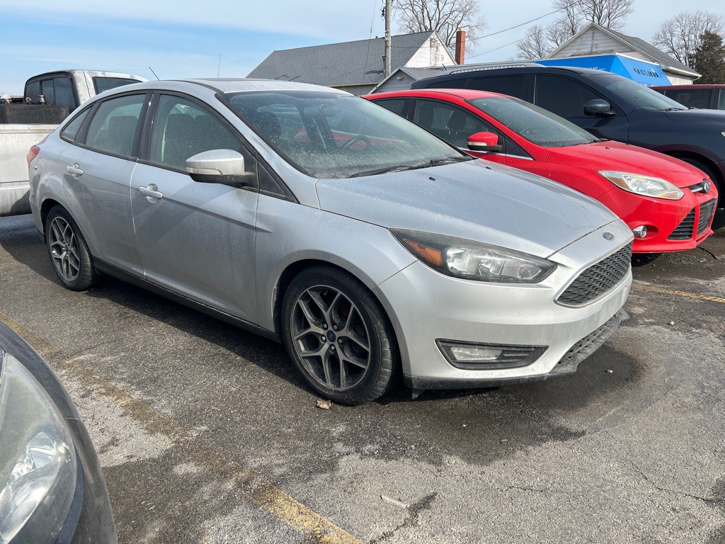 2017 Ford Focus Image 2