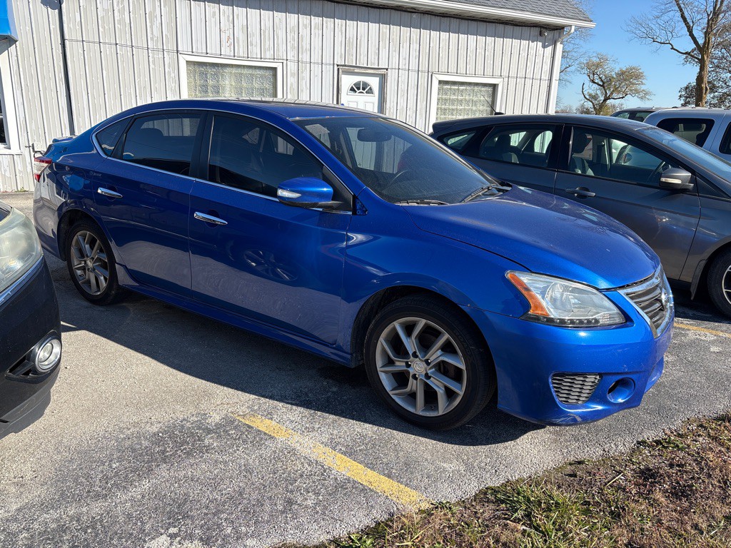 2015 Nissan Sentra Image 2