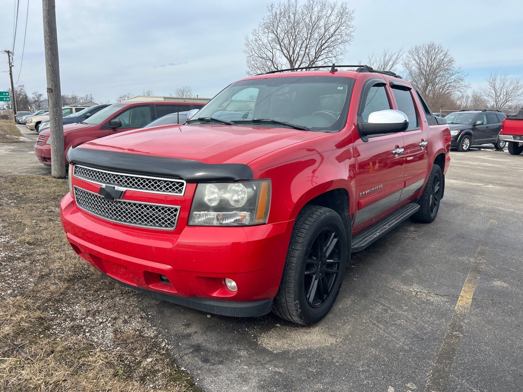 2008 Chevrolet Avalanche Image 1