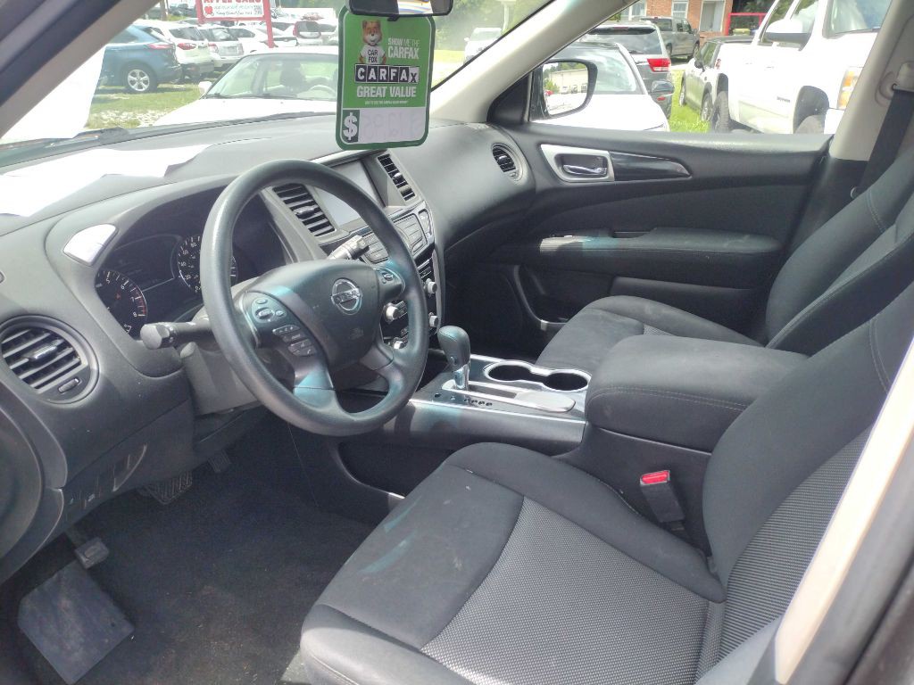 2017 Nissan Pathfinder Image 6