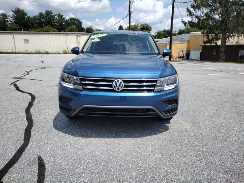 2019 Volkswagen Tiguan Image 2