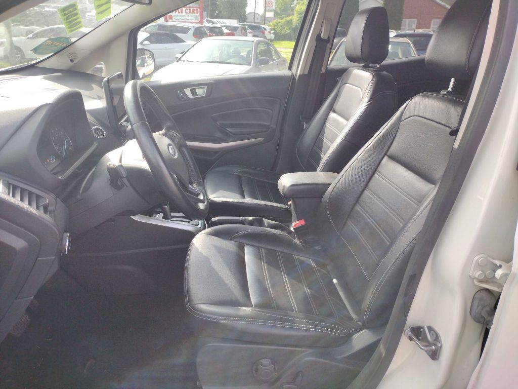 2020 Ford Econoline Image 7