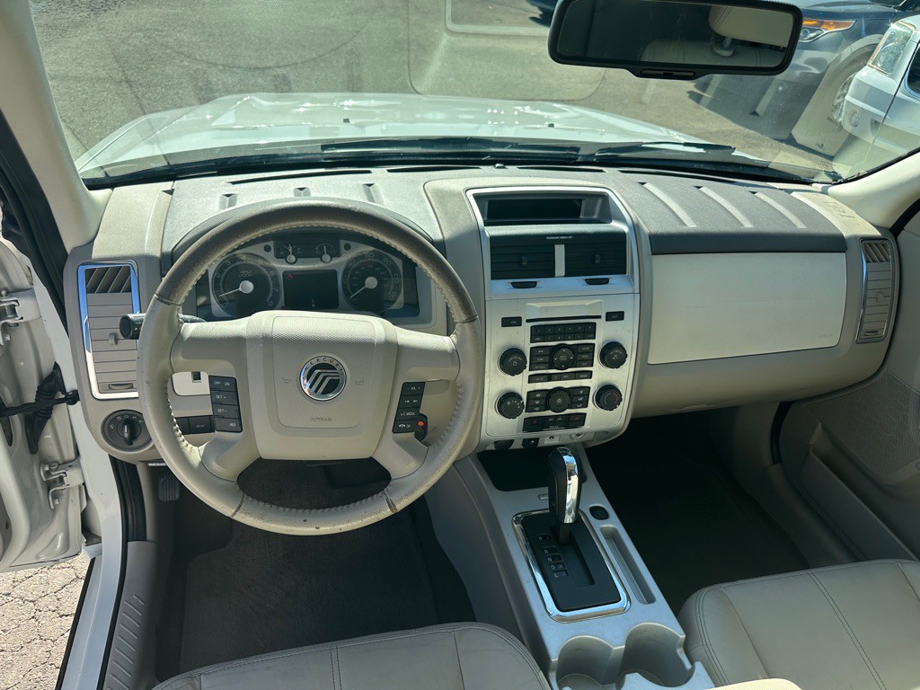 2009 Mercury Mariner Image 9