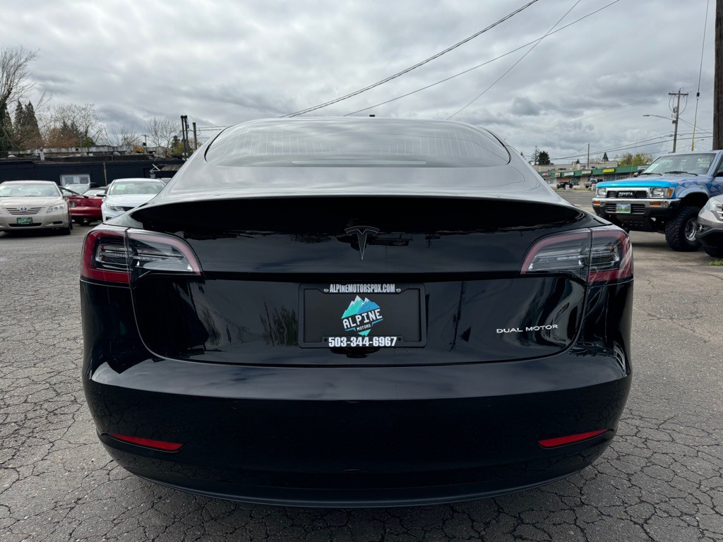 2022 Tesla Model 3 Image 3