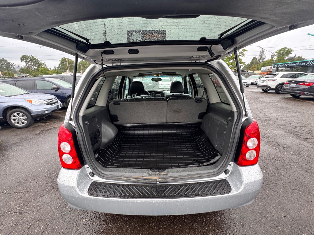 2005 Mazda Tribute Image 9