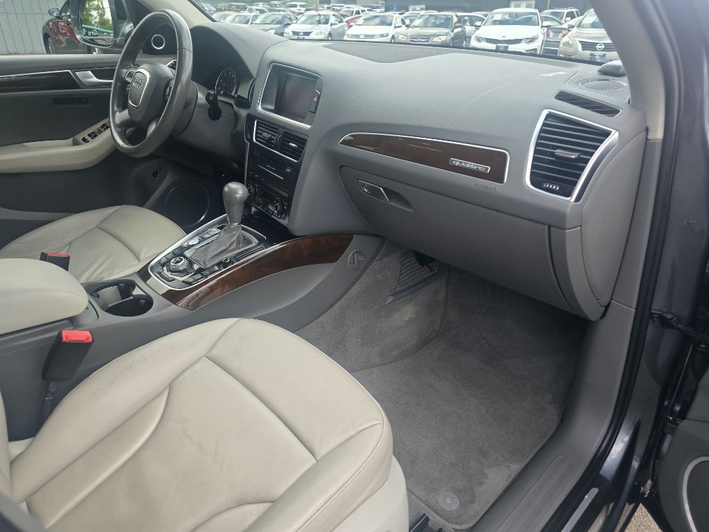 2012 Audi Q5 Image 12