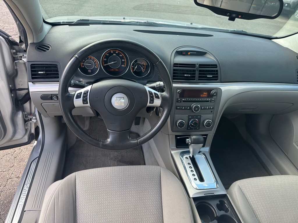 2008 Saturn Aura Image 9