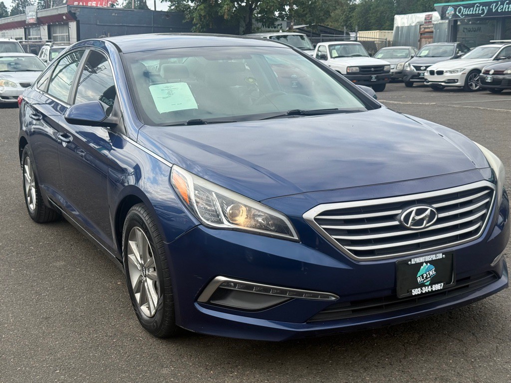 2015 Hyundai Sonata Image 2