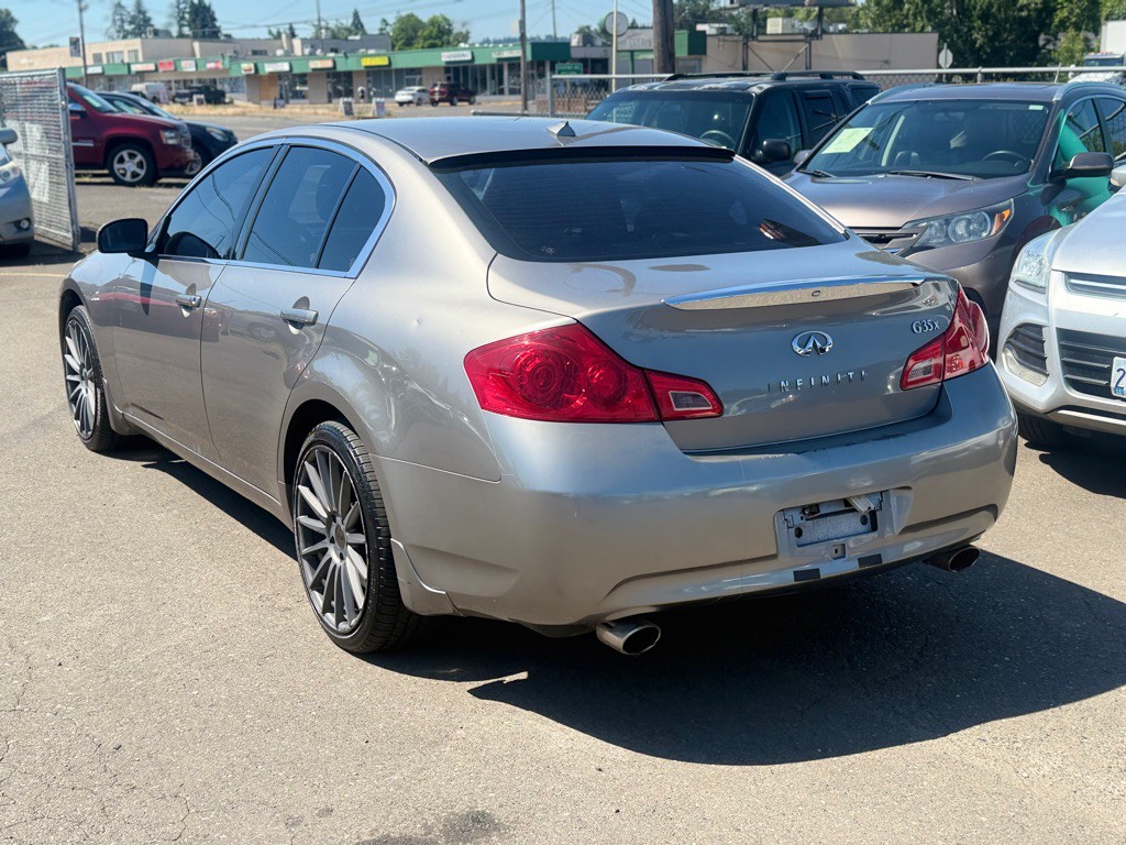 2007 INFINITI G35 Image 2