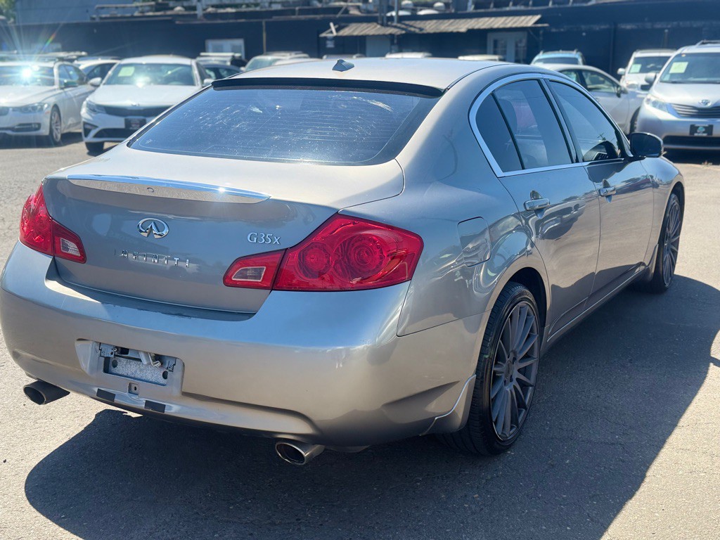 2007 INFINITI G35 Image 4