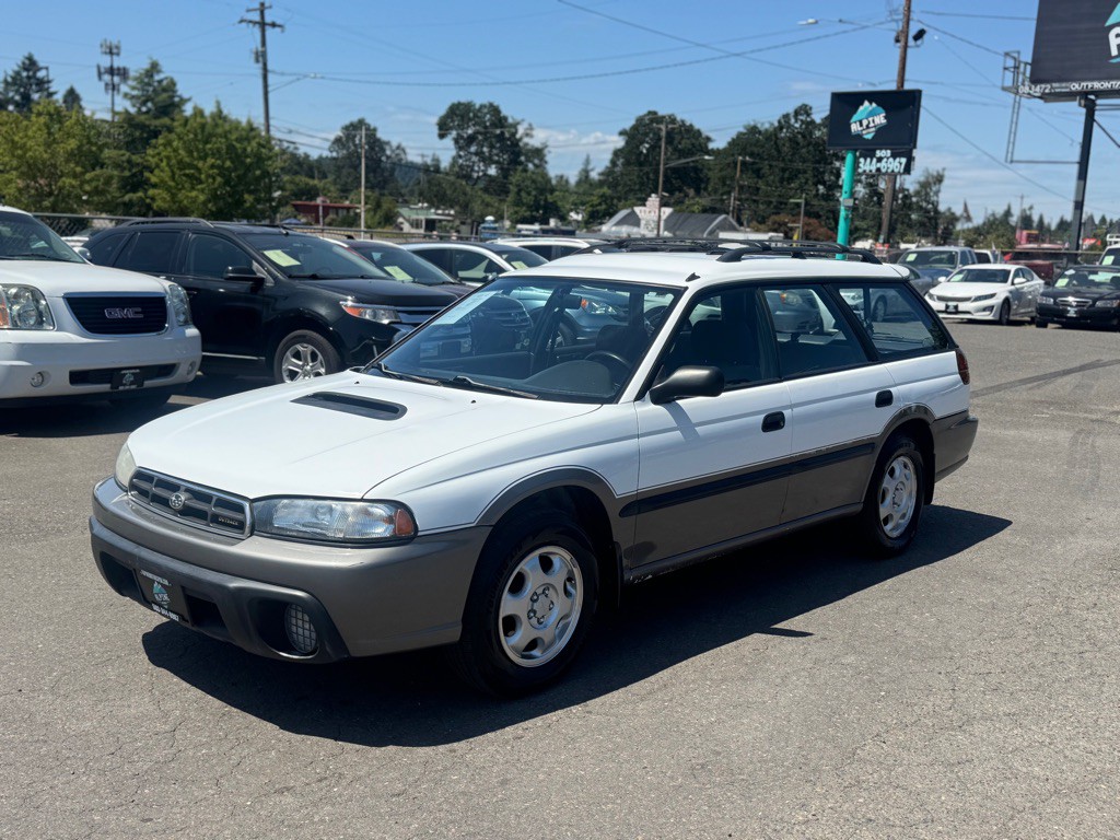 1996 Subaru Legacy Image 1