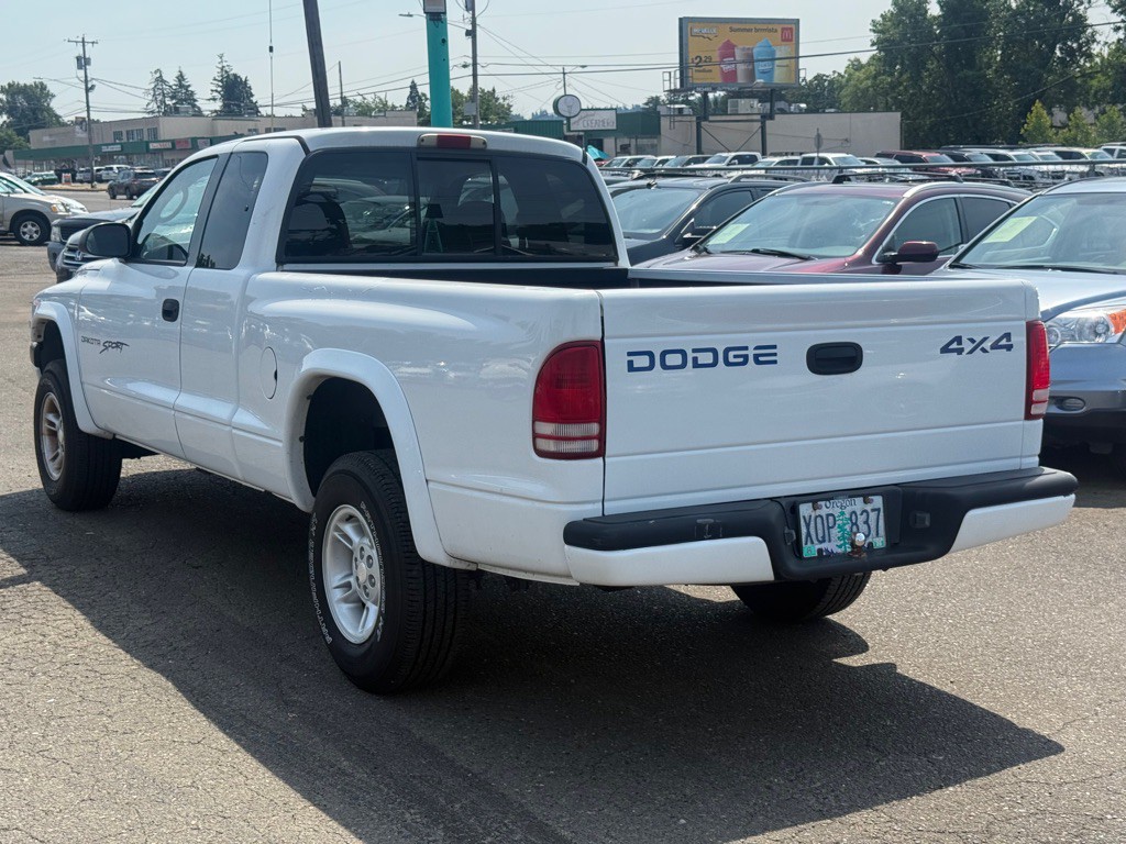 2000 Dodge Dakota Image 4