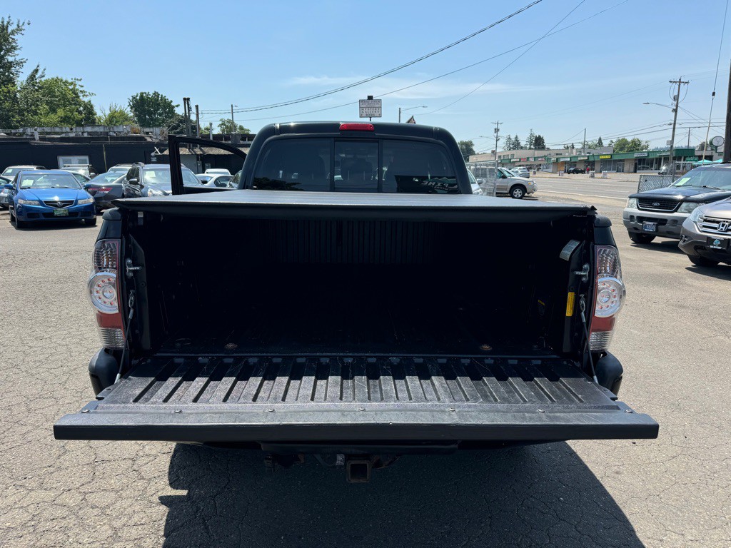 2013 Toyota Tacoma Image 10