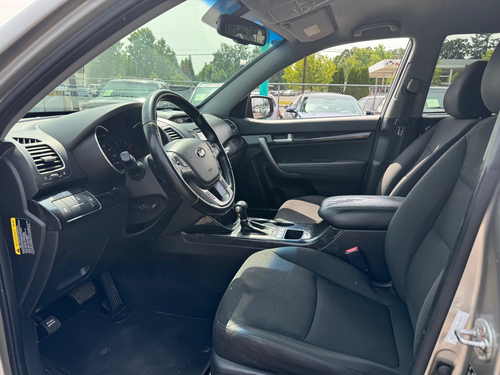 2014 Kia Sorento Image 7