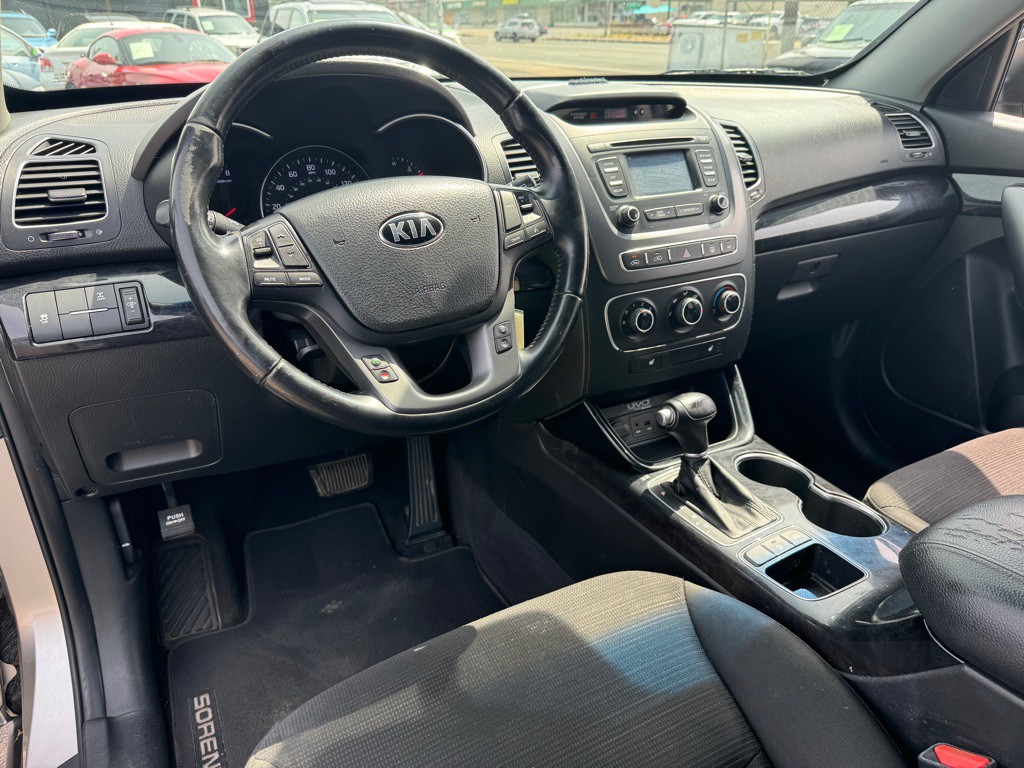 2014 Kia Sorento Image 9