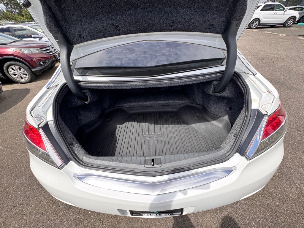 2013 Acura TL Image 12