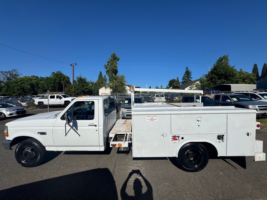 1997 Ford F-350 Image 2