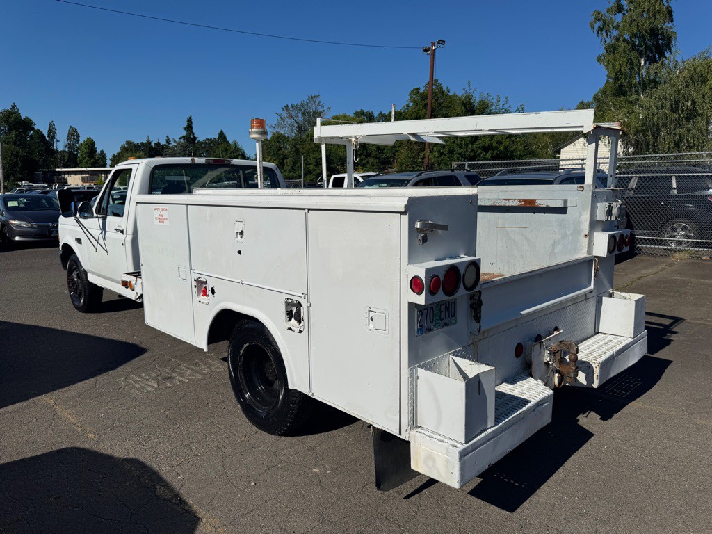 1997 Ford F-350 Image 3