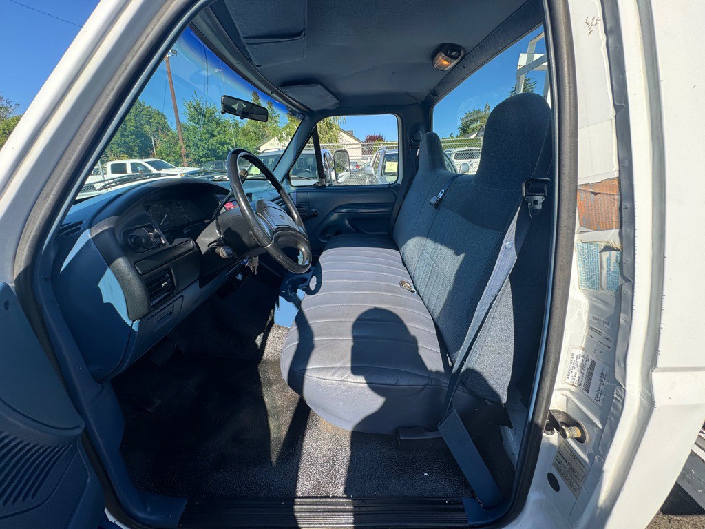 1997 Ford F-350 Image 9